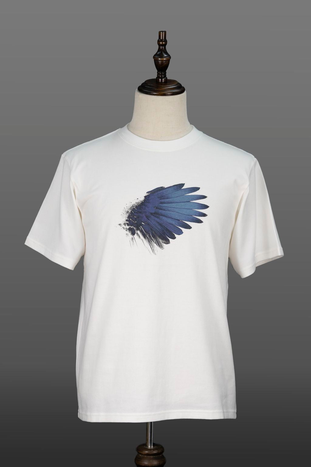 Single Wing Feathers